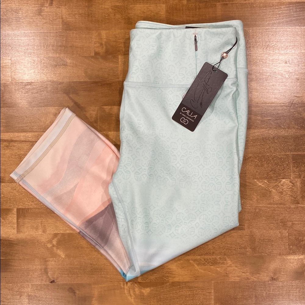 Women’s CALIA by Carrie Underwood Core Essential Capri Leggings